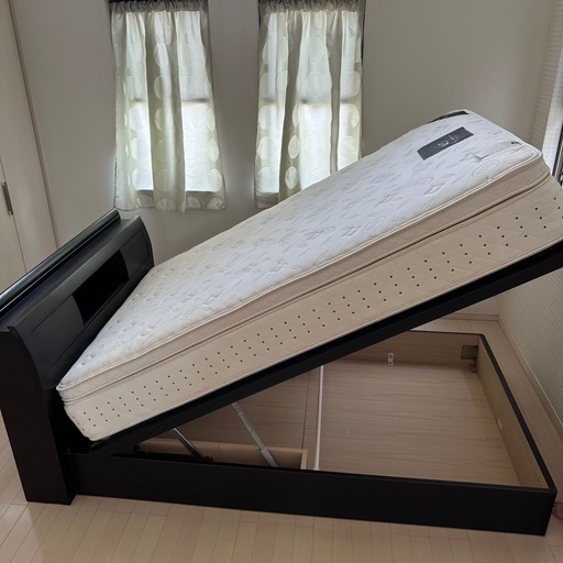 ドリームベッド　フレーム　Serta マットレス