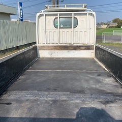 日産アトラス1.5tの画像