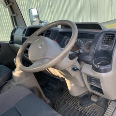 日産アトラス1.5tの画像