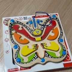 hape 知育玩具
の画像