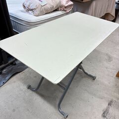 【ニトリ】昇降テーブル2台セットの画像