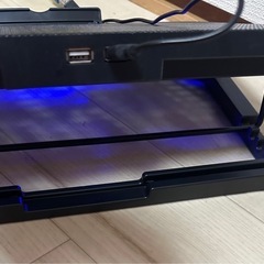 ノートパソコン用冷却台
の画像