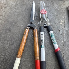 ナタ、刈り込みバサミ、ノコギリなどまとめて！の画像