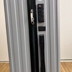スーツケース キャリーケース 超軽量 Lサイズ 海外旅行 旅行 グレー シルバー TSAロック USBポット ドリンクホルダーの画像