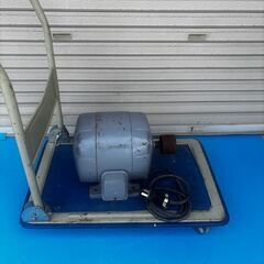 中古品 直接受取 日立/Hitachi 三相200V モーター2.2kw 4Pの画像