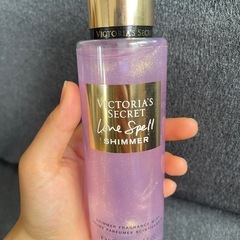 ✨【未使用Victoria’s Secret フレグランスミスト】✨円1300の画像