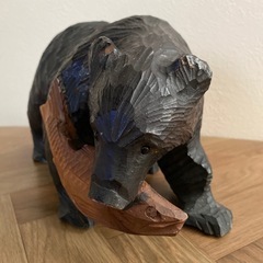 木彫りの熊　木製の画像