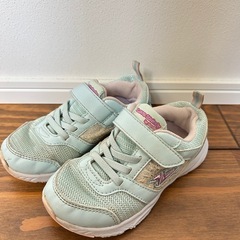 子供靴【NIKE・asics・LoveMelody】の画像