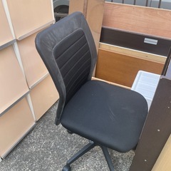 無料コーナー開放中　カラーボックス　収納ケース　テーブルの画像