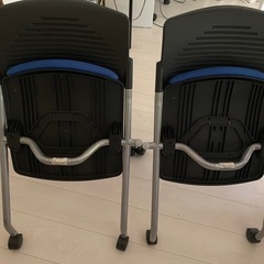 椅子、キャスター付きの画像