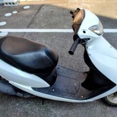 [うちの旦那シリーズ💁] スクーター🛵の画像