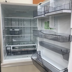 【軽トラ無料貸し出し】【TOSHIBA】【5ドア冷蔵庫】【トレファク所沢店】の画像