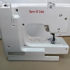 小型ミシンの画像