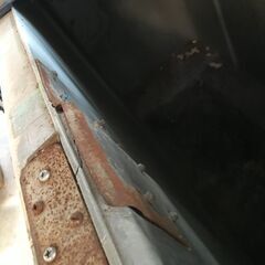 集合住宅で以前使用していた 大容量 業務用ゴミ箱。ゴミ収集車用チルトフック付き の画像