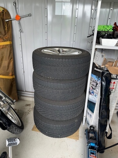 BMW5シリーズF11用スタッドレス付ホイール4本セット