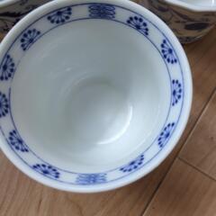 ティーカップセットの画像