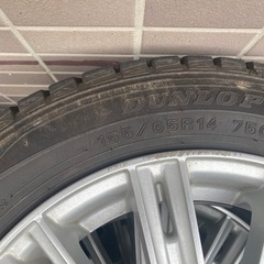 【本日限定価格】軽自動車スタッドレス★DUNLOP★155/65/14山ありの画像