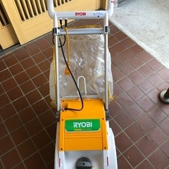京セラ製(旧RYOBI)電動芝刈り機　　中古品の画像