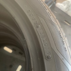無料タイヤ　215/50R18【2019】の画像