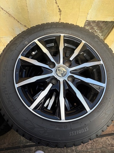 ホイール付4本セット　スタッドレス