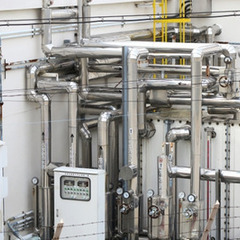 【土日限定】工場内の電気工事作業（補助スタッフ）募集！の画像