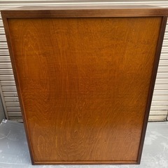 ●karimoku カリモク家具 コロニアル キャビネット  飾り棚の画像