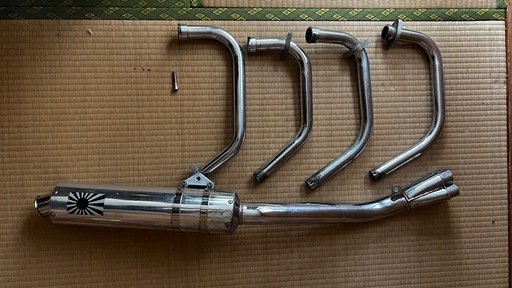 ホーネット250用マフラー　モリワキ？