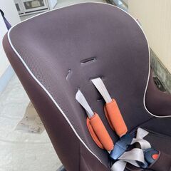 東京中野杉並 Takata タカタ C-2046 チャイルドシート UNIVERSAL 0-18Kg　汚れあり　の画像