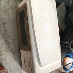 中古の白できれいなテレビ台 の画像