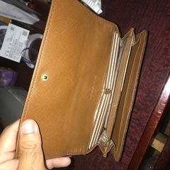 マイケルコース長財布の画像