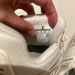 中古 スニーカー 24cm相当の画像
