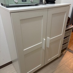 韓国風キャビネットの画像