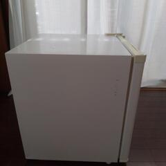 2017式　コンパクト冷蔵庫の画像