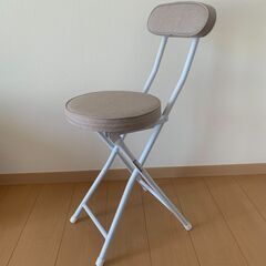 アイリスプラザ 折り畳みイス ※新品未使用の画像