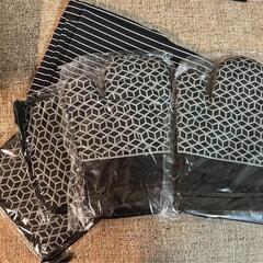 エプロン オーブングローブ 断熱マット 鍋つかみミトン５点セットの画像