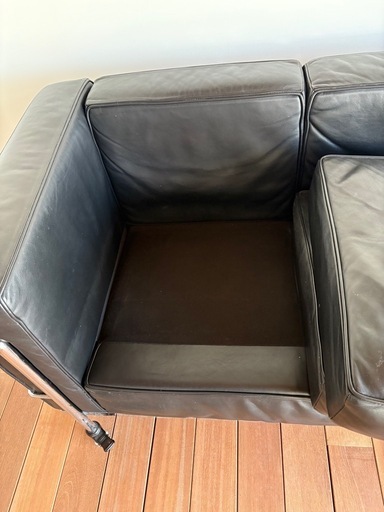 ルコルビジェ　ソフア　LC2 ソファ　3人掛け　大塚家具　OEM 