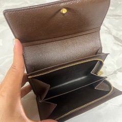 ルイヴィトン財布の画像