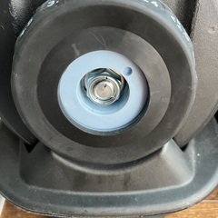 可変式ダンベルとトレーニングベンチですの画像