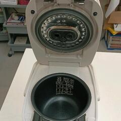 0819-054 IRIS OHYAMA IH 炊飯器 3合炊き2022年製の画像