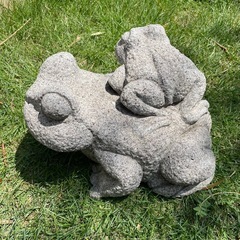 カエル　置物　石　　の画像