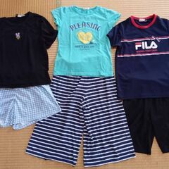 【新品有】女児　140～160　20セット超　　美品～使用感大までの画像