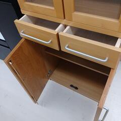 【ドリーム尾浜店】2枚扉食器棚　NA　※スレ　キズあり　高さ(H)180cm× 幅(W)60cm× 奥行(D)45cmの画像
