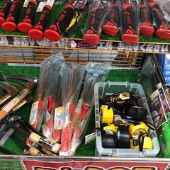 【店頭お渡し限定】660円均一商品　工具　農具🪓🔨⛏⚒️🛠の画像