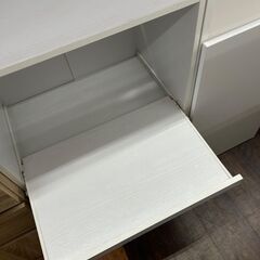 【広島石内店】ジモティ割あり！！２枚扉食器棚/クリ-ニング済み/HG-6865
の画像