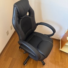 ゲーミングチェア、ハイバックチェアの画像
