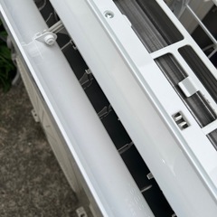 【超美品】エアコン/23年製アイリスオーヤマIHF-2207w/6〜8畳用の画像