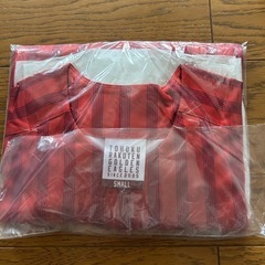 【新品未開封】楽天イーグルスユニフォームとマグカップの画像