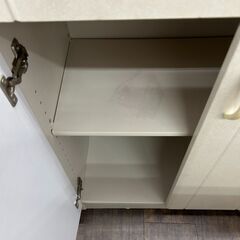 【広島石内店】ジモティ割あり！！2枚扉食器棚/クリ-ニング済み/HG-6867の画像