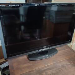 SHARP　液晶テレビ　４０インチの画像