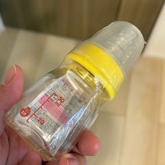 哺乳瓶　新品未使用　早めのお取引き希望‼️　　の画像